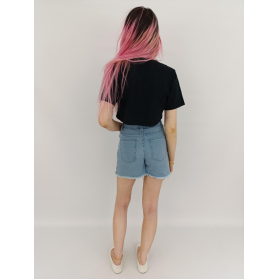 czarna dresowa bluzka crop top z printem napi | Lapciucha.pl