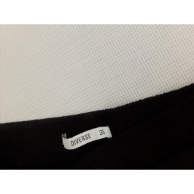 DIVERSE satynowe SPODNIE JOGGERY czarne MODNE | Lapciucha.pl