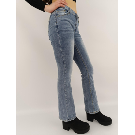 shein jeansowe spodnie bootcuty postarzane mo | Lapciucha.pl