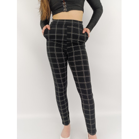 prettylittlething eleganckie spodnie rurki wy | Lapciucha.pl