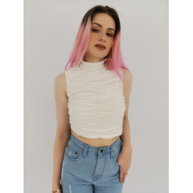 prettylittlething tłoczona bluzka crop top na | Lapciucha.pl
