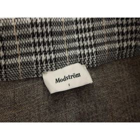 MODSTROM dzianinowa SPÓDNICA rozkloszowana PE | Lapciucha.pl