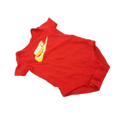NIKE czerwone BODY bawełniane Z PRINTEM logo | Lapciucha.pl