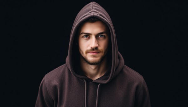 Bluzy męskie vintage – jak wyłowić prawdziwe perełki w sklepach second hand?